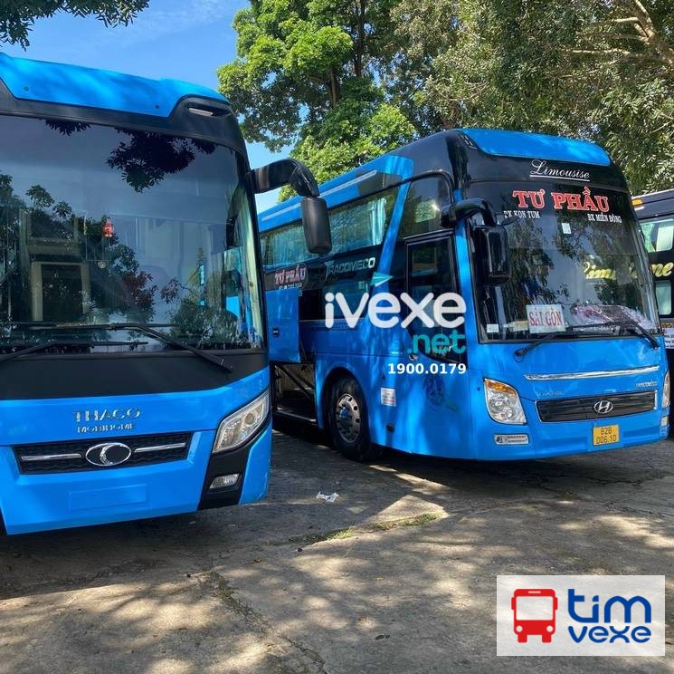 Nhà xe Tư Phầu