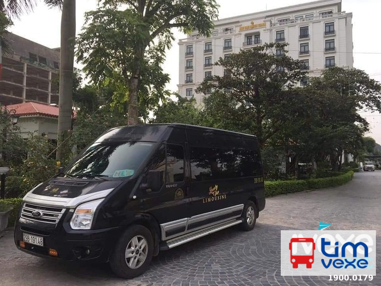 Nhà xe Sapa Luxury Van