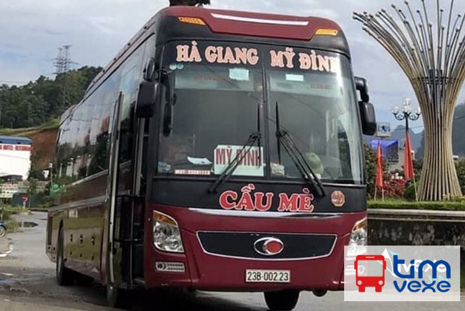 Nhà xe Cầu Mè