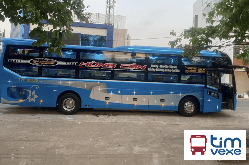 Nhà xe Hùng Cận