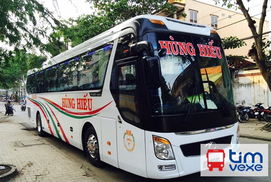 Nhà xe Hùng Hiếu