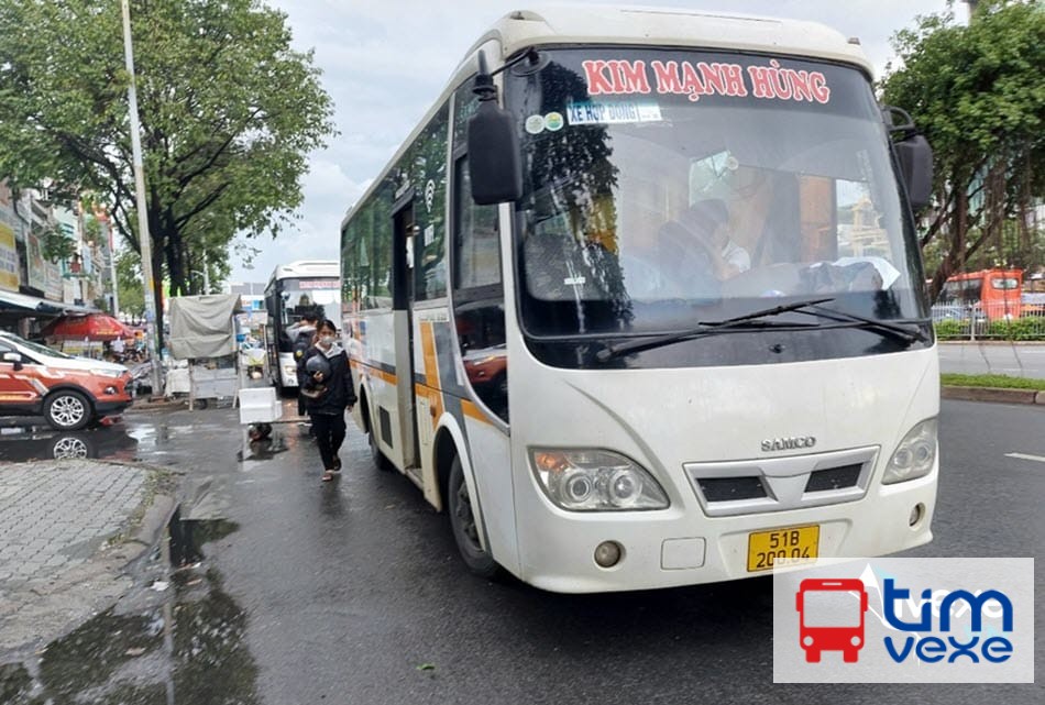 Nhà xe Kim Mạnh Hùng