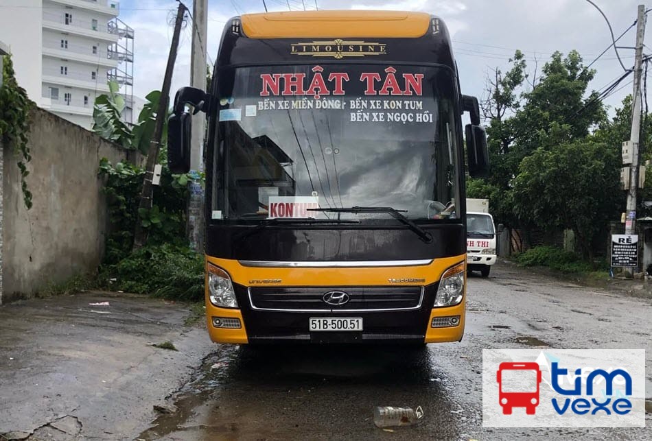 Nhà xe Nhật Tân