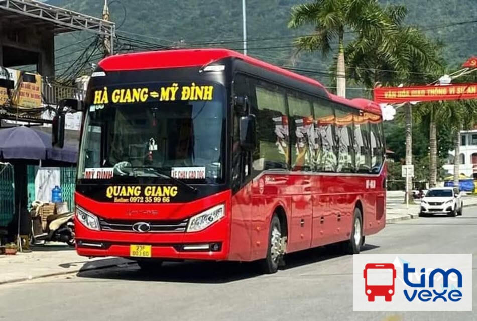 Nhà xe Quang Giang (Quang Tuyến)