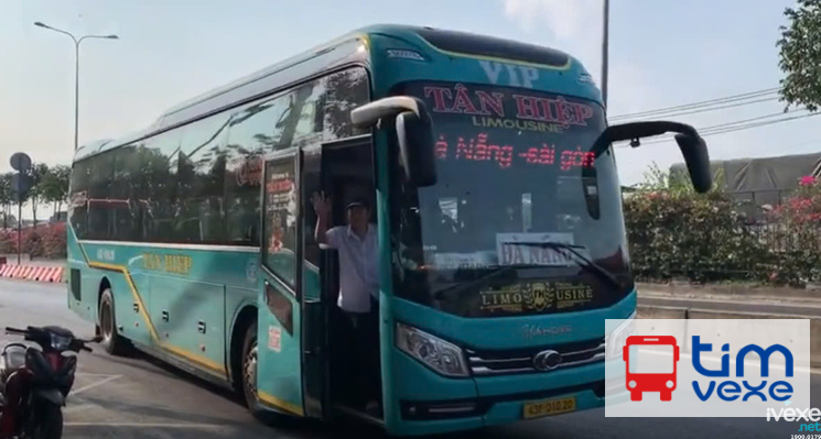 Nhà xe Tân Hiệp