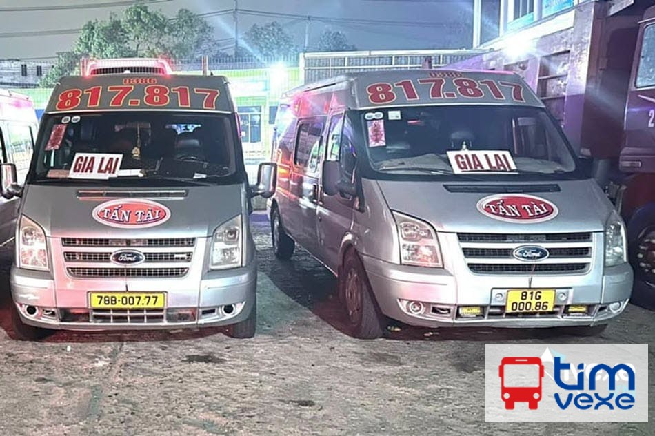 Nhà xe Tấn Tài