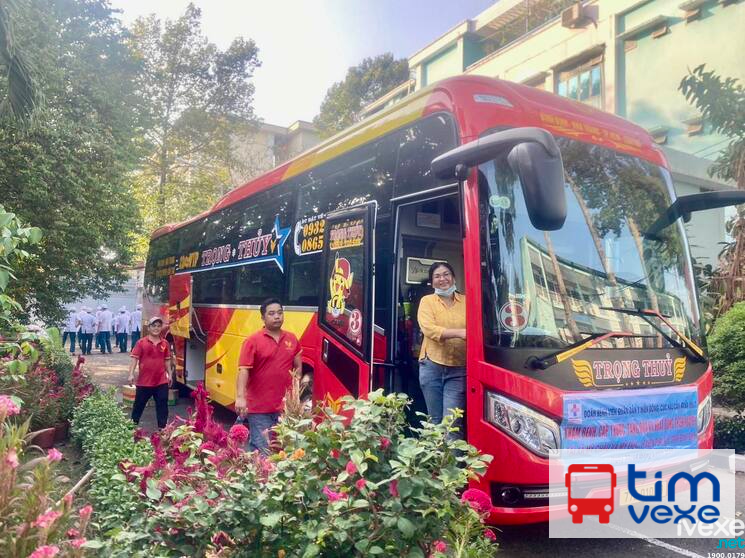 Nhà xe Trọng Thủy Limousine