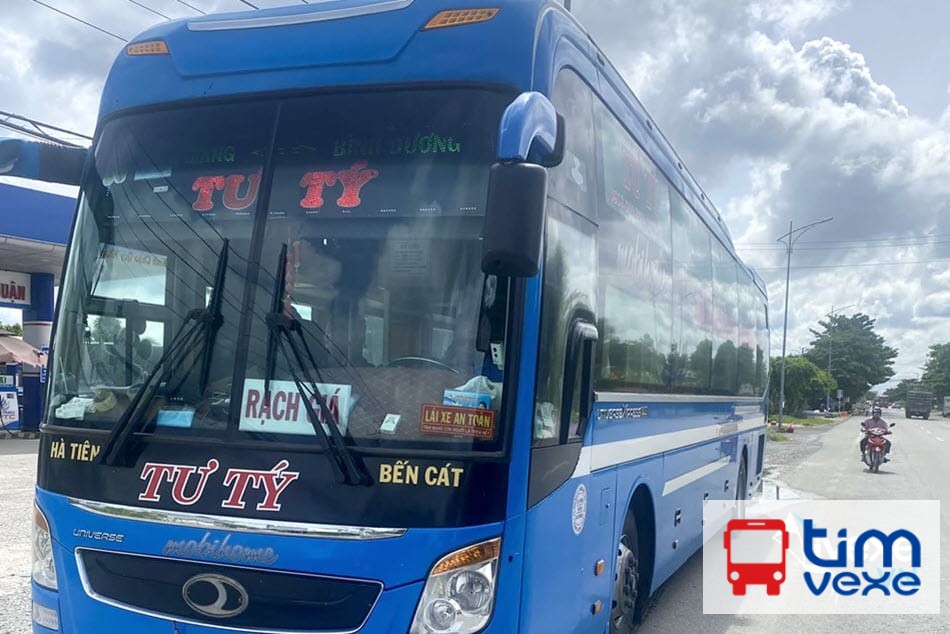 Nhà xe Tư Tý