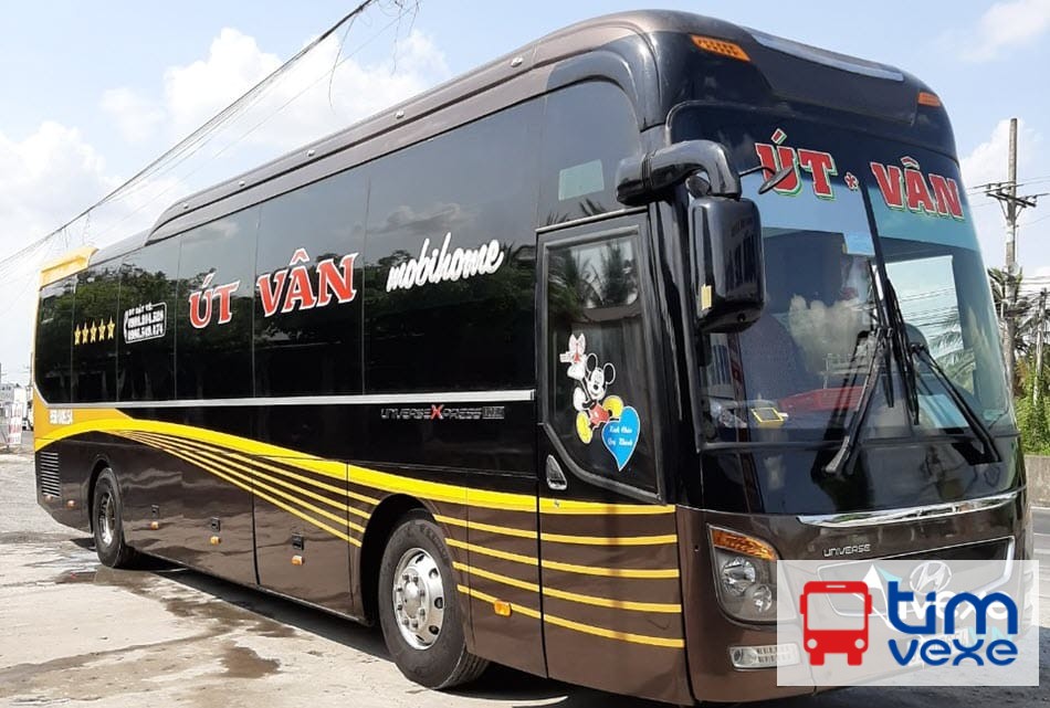 Nhà xe Út Vân