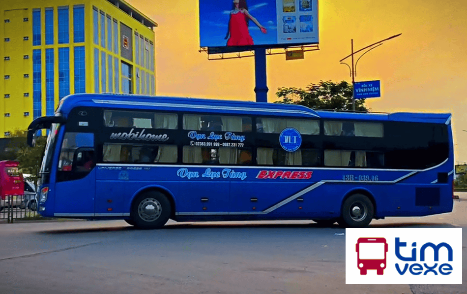 Nhà xe Vạn Lục Tùng