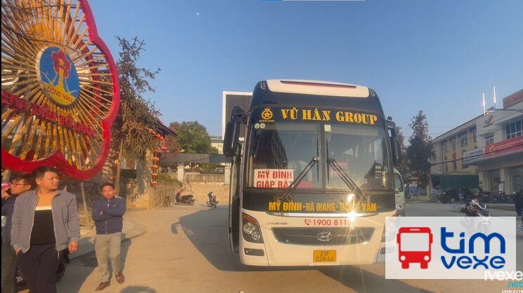 Nhà xe Vũ Hán Group