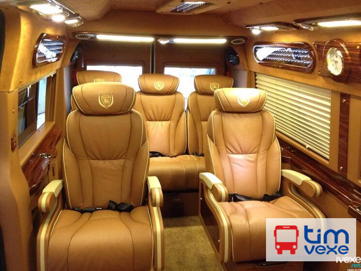 Nhà xe Hùng Ngọc Limousine
