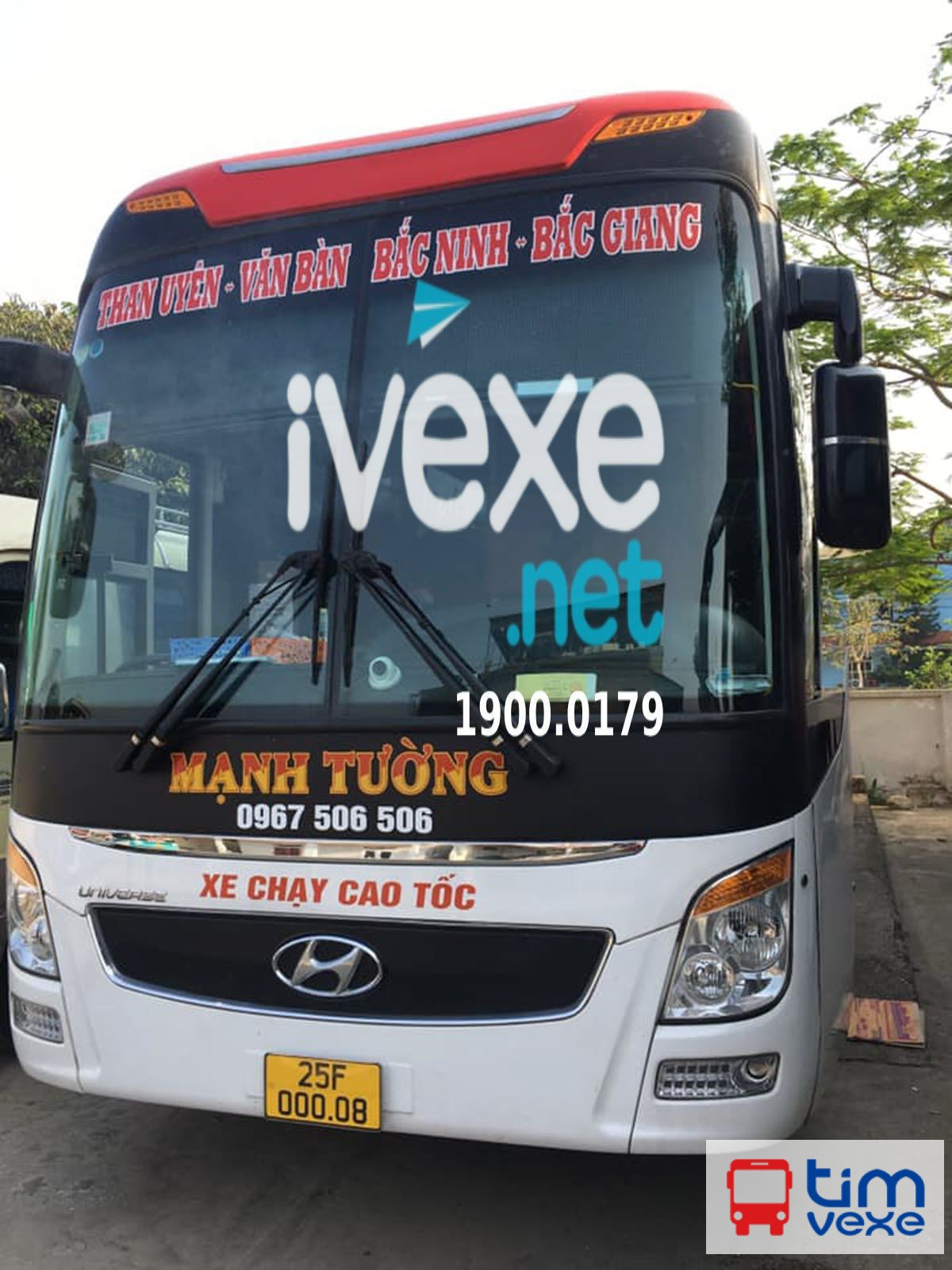 Nhà xe Mạnh Tường