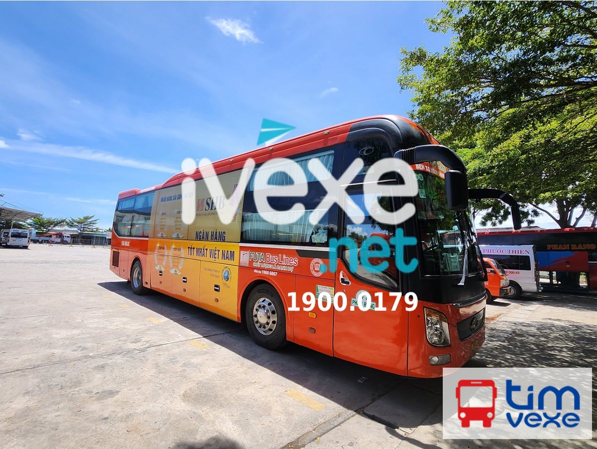 Nhà xe Phương Trang