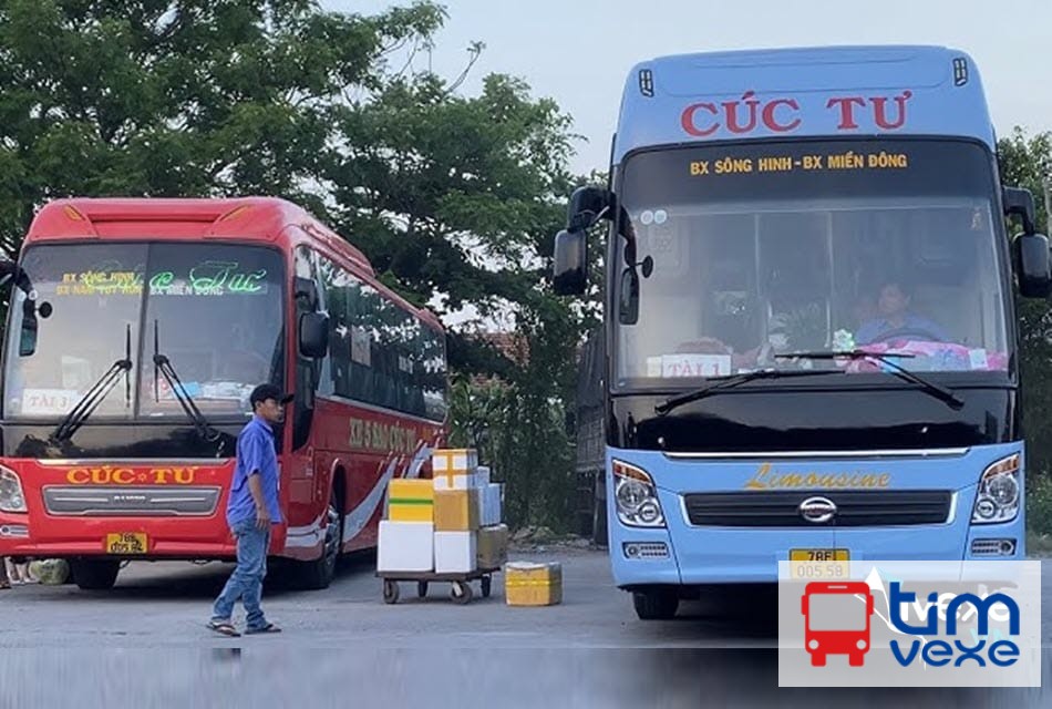 Nhà xe Cúc Tư