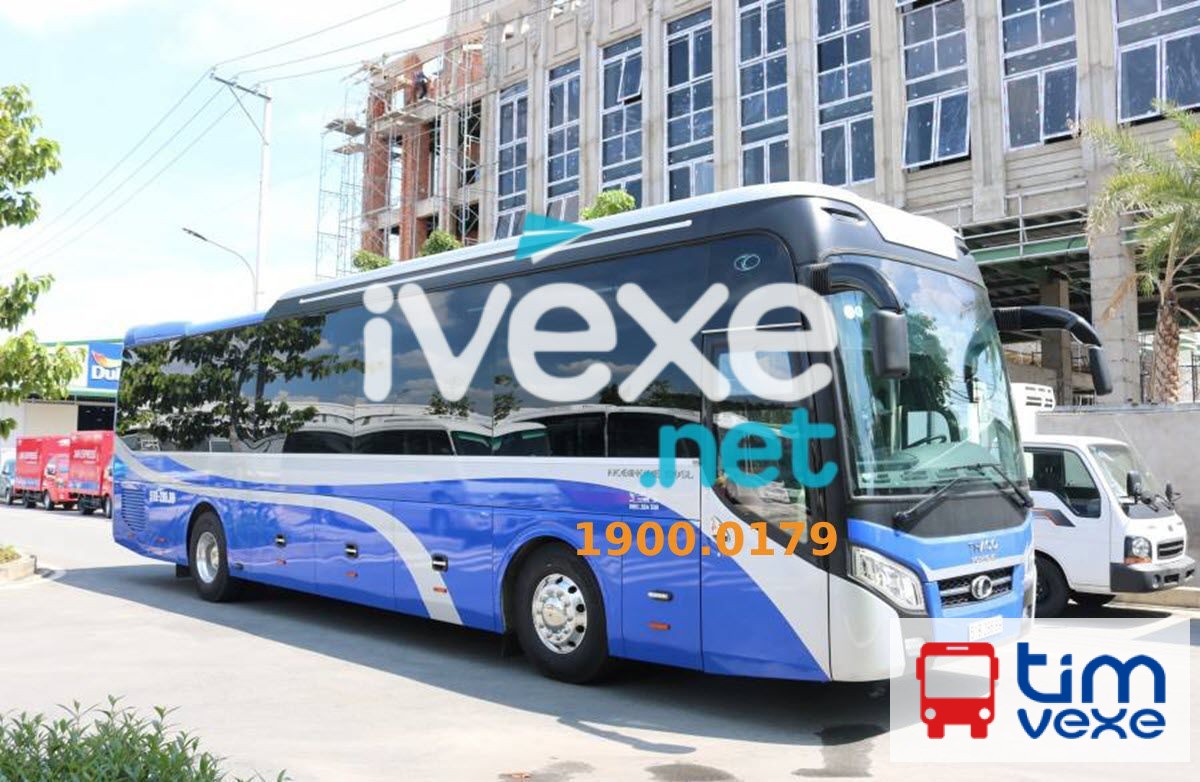 Nhà xe Huỳnh Tâm