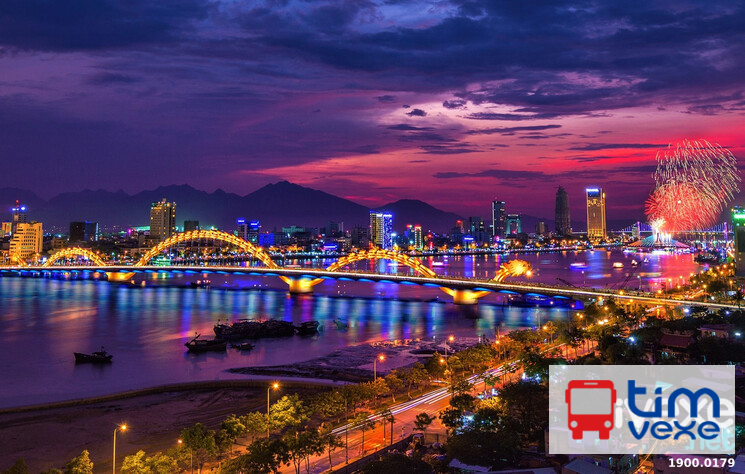 Đặt vé xe Hương Sơn Hà Tĩnh đi Đà Nẵng Giá Vé, Lịch Trình
