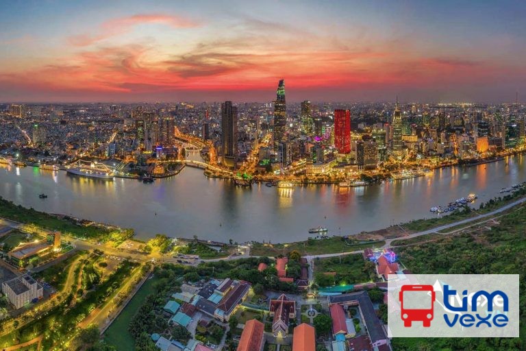 Đặt vé xe Huế đi Sài Gòn| Danh sách nhà xe, giá vé mới nhất