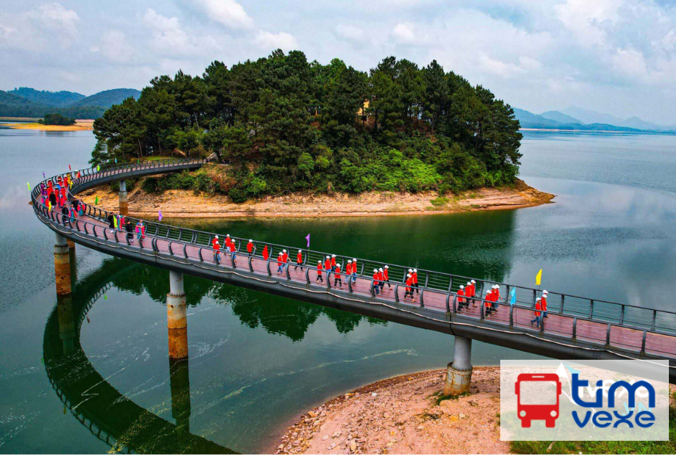 Đặt vé xe Limousine Hà Nội đi Hà Tĩnh giá tốt, xe chất lượng