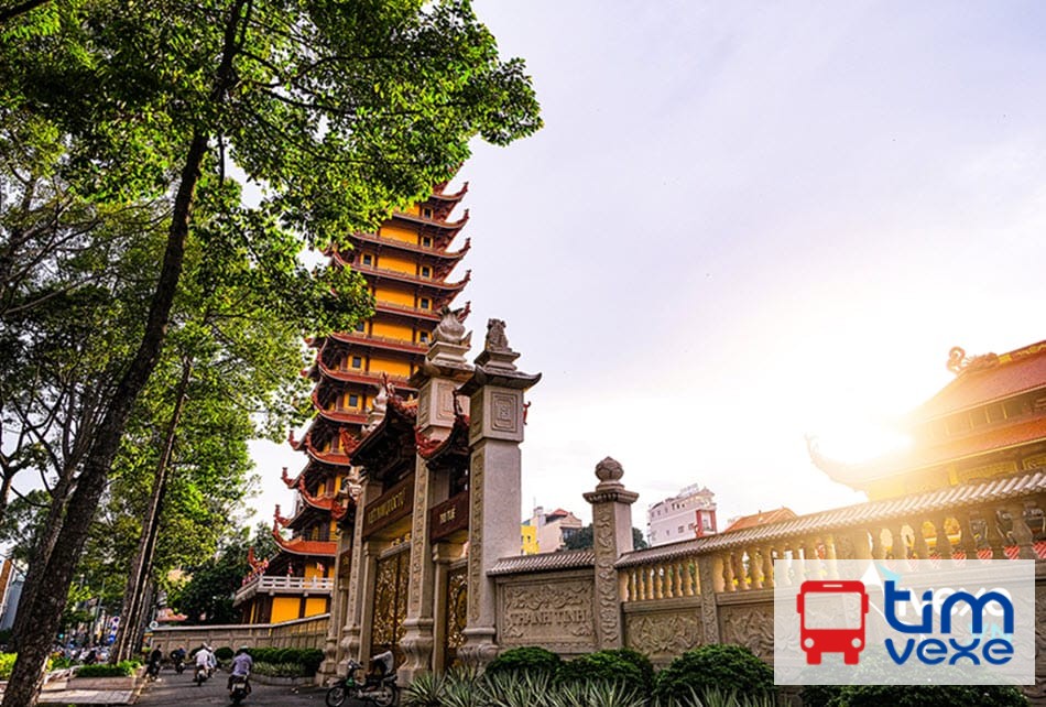 Đặt vé xe Quy Nhơn – Bình Định đi Sài Gòn| Top 10 nhà xe giá vé rẻ