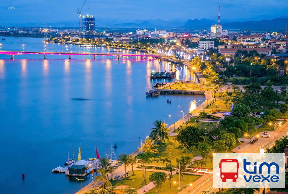 Đặt vé xe Sài Gòn đi Đồng Hới – Quảng Bình giá vé, lịch trình