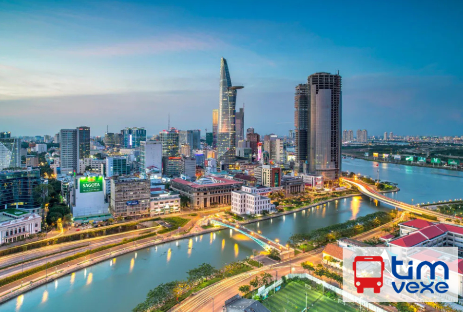 Vé xe Cần Thơ đi Sài Gòn: Xe chất lượng, giá cả cạnh tranh